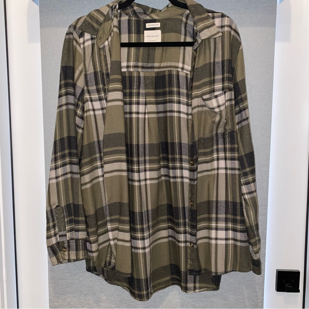 American Eagle Boyfriend Fit Flannel Size XL